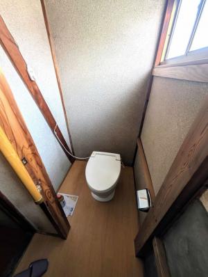 ⑬トイレ