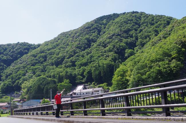 鮎観橋の逆側