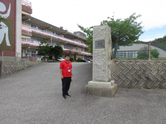 渡津小学校前