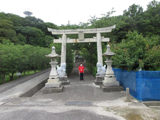 嘉戸八幡宮の鳥居