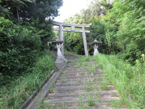 津門神社への道