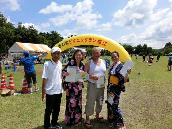 浴衣で参加。涼しそうで良いですね。