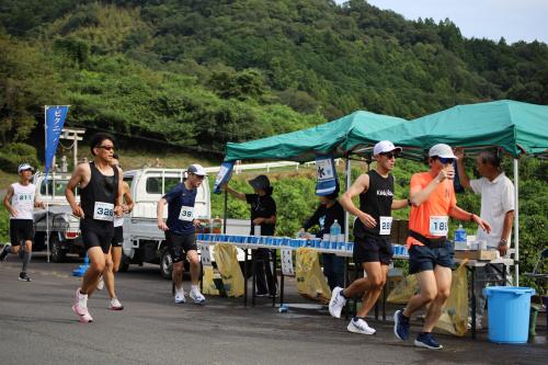 最初のエイドステーション