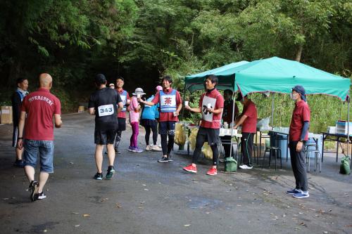 船坂頂上お飲み物いかがですか