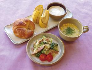 ブロッコリーのホットサラダ